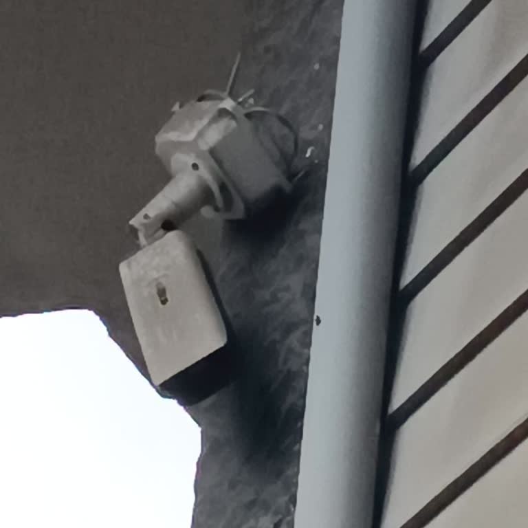 İnternet Bağlantısı Kurulumu Sırasında Güvenlik Kameramız Zarar Gördü, Mağduriyetimiz Giderilmiyor