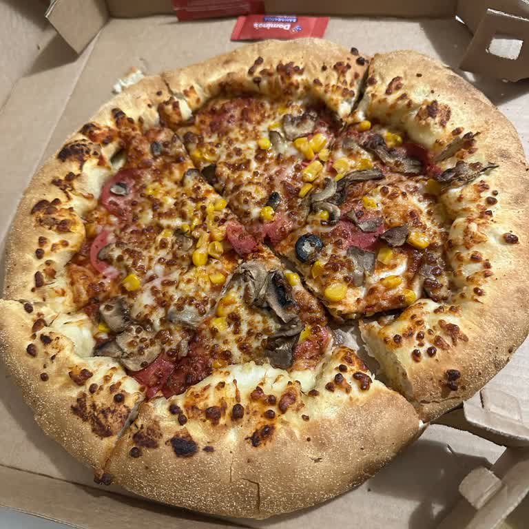 Sipariş Edilen Pizzanın Kalitesiz Ve Eksik Gelmesi Nedeniyle Yaşanan Mağduriyet