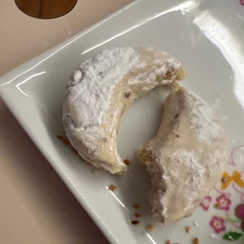 Ceylan Fırın Bayat Ve Kokan Ürün Satışı Sonrası İade Talebi Ve Geri Dönüş Eksikliği!