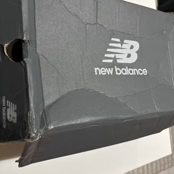 Kullanılmış Ve Deforme Ayakkabı Sıfır Diye Gönderildi