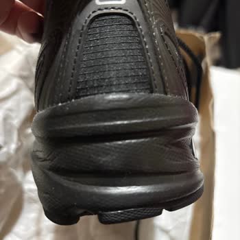 Kullanılmış Ve Deforme Ayakkabı Sıfır Diye Gönderildi