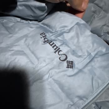 Columbia Montta Yağmur Sonrası Renk Değişimi Ve Müşteri Hizmetlerinde Çözüm Sunulmaması