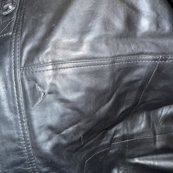 Kısa Sürede Yıpranan Deri Ceket Ve Yetersiz Müşteri Hizmeti