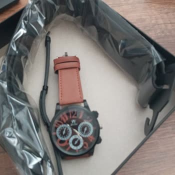 Aldığım Hediye Seti İlanla Uyuşmuyor Ve Kalitesiz Ürün Gönderildi