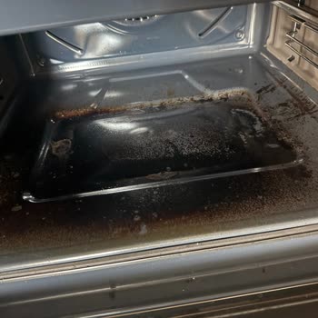 21 Günde Yanan Fırın Ve Çelişkili Servis Yaklaşımı