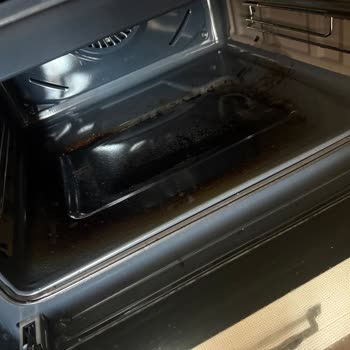 21 Günde Yanan Fırın Ve Çelişkili Servis Yaklaşımı