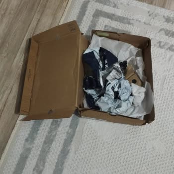 Kısa Sürede Deforme Olan Ayakkabı Ve Yetersiz Skechers Müşteri Hizmeti