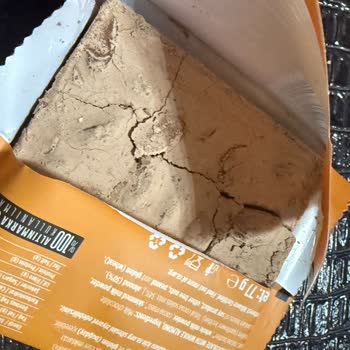 Tarihi Geçmemiş Çikolatada Bozulma Ve Sağlık Endişesi