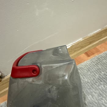 Garanti Kapsamındaki Bissell Makinemin Su Haznesi İçin Yedek Parça Bulunmuyor!