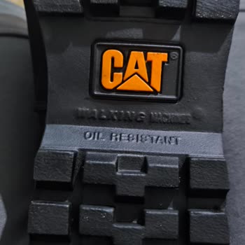 Satın Aldığım Caterpillar Botun Orijinalliği Ve Kalitesi Hakkında Endişe Ve Değişim Talebi