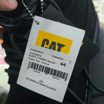 Satın Aldığım Caterpillar Botun Orijinalliği Ve Kalitesi Hakkında Endişe Ve Değişim Talebi