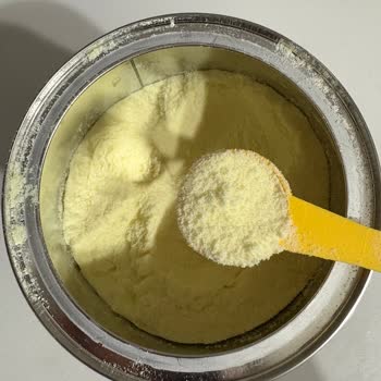 Bebek Mamasında Renk Değişikliği Ve Toplatma Talebi