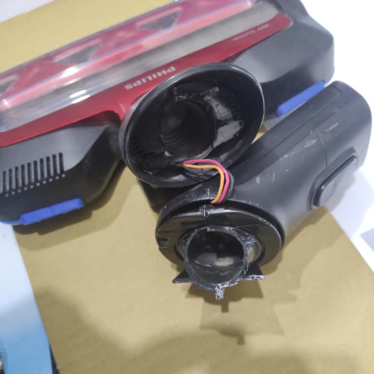 Garanti Kapsamında Kırılan Süpürge Başlığı İçin Çözüm Bekliyorum