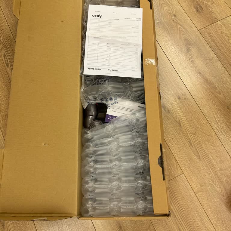 Dyson V15 Süpürgemde Sürekli Aynı Sorun, Çözüm Yok!