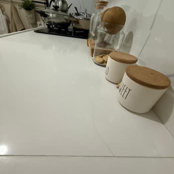 Kısa Sürede Çatlayan Tezgah Mermeri Ve Ek Ücret Talebi Mağduriyeti