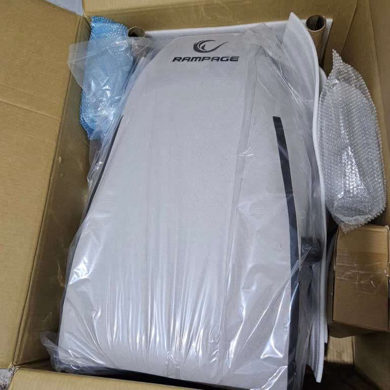 Yanlış Renk Koltuk Gönderildi, Çözüm İçin Müşteri Mağdur Edildi