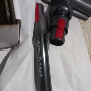 Satın Aldığım Dyson Süpürgenin Borusu Yanlış Model İsmi Taşıyor, Değişim Talep Ediyorum