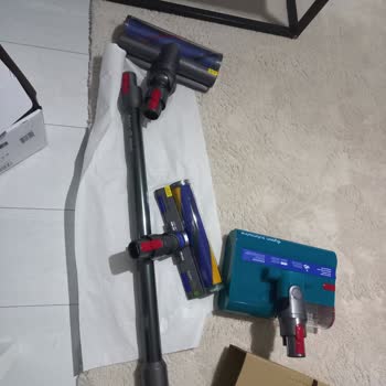 Satın Aldığım Dyson Süpürgenin Borusu Yanlış Model İsmi Taşıyor, Değişim Talep Ediyorum