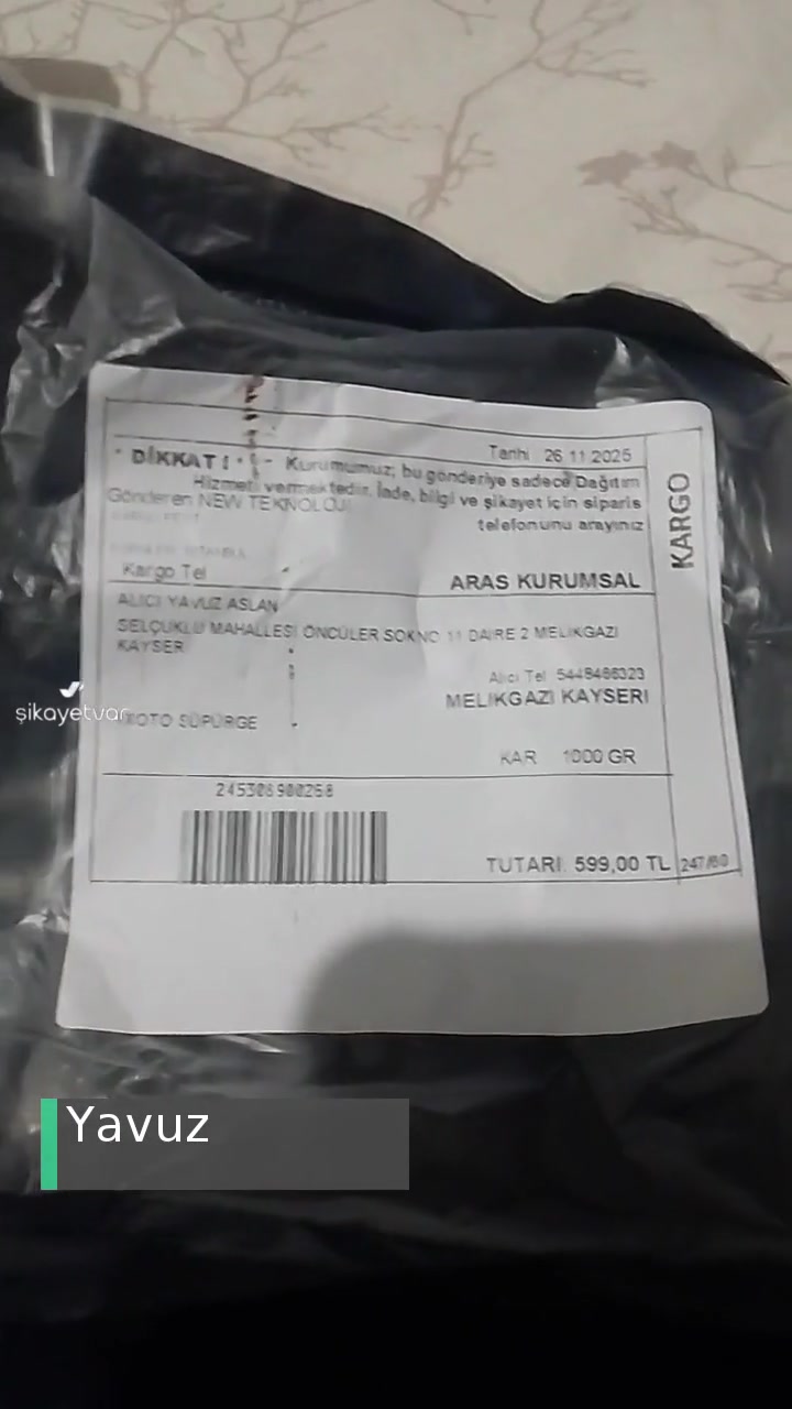Busra Ticaret | New Teknoloji Oto Süpürgesi Hüsranı! videonun kapak resmi