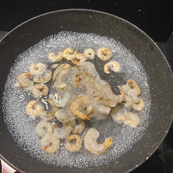 Dondurulmuş Karidesin Temizlenmemiş Çıkması Ve Para İadesi Talebi