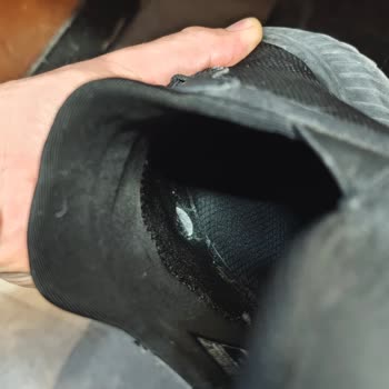 Kısa Sürede Yıpranan Skechers Ayakkabının Değişimini Talep Ediyorum