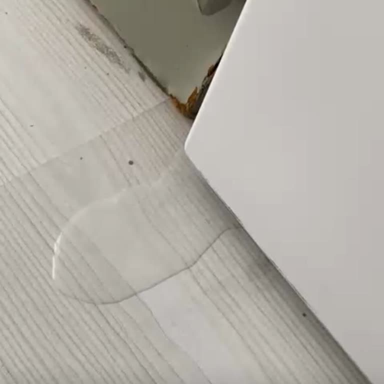 Arçelik Çamaşır Makinesi Sürekli Su Akıtıyor, Servis Sorunu Çözmüyor