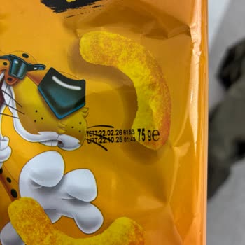 Cheetos Peynir Aromalı Üründe Kıl Benzeri Yabancı Madde Şoku