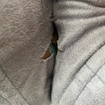 Yırtık Koltuk İçin İki Yıldır Çözüm Bekliyoruz