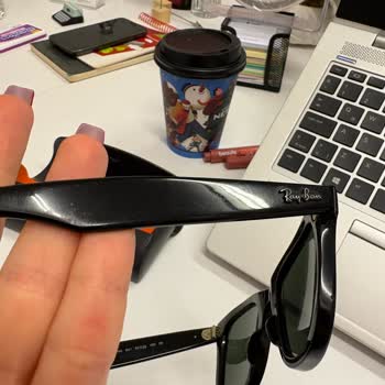 Rayban 2140 Gözlüğümde Hızlı Çizilme Ve Boya Atması Sorunu