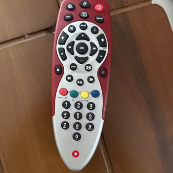 Arızalı Digiturk Cihazı İçin Haksız Servis Ücreti Talebi Mağduriyet Yaratıyor