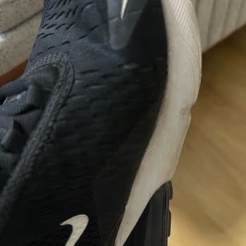 Kısa Sürede Deforme Olan Nike Ayakkabıya Ret Cevabı Mağduriyet Yarattı