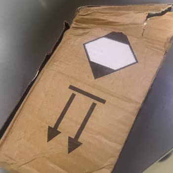 Arvato Lojistik’te Tekrarlayan Hasarlı Kargo Ve Eksik Ürün Sorunu