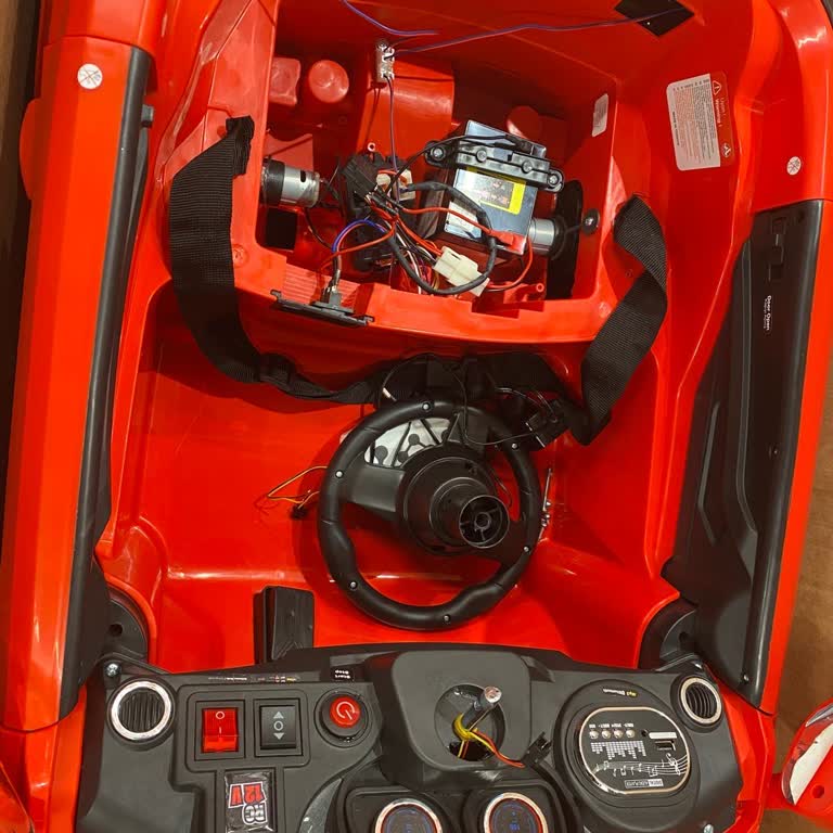 Aldığım Akülü Araba Hasarlı Ve Eksik Parçalı Çıktı