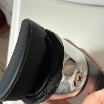 Karaca Züccaciye Süzmek İçin Tencereyi Aldığım Anda Kulp Elimde Kırıldı