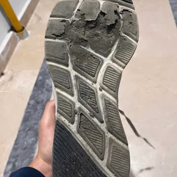 Kısa Sürede Hasar Gören Ayakkabı İçin Olumsuz Garanti Deneyimi