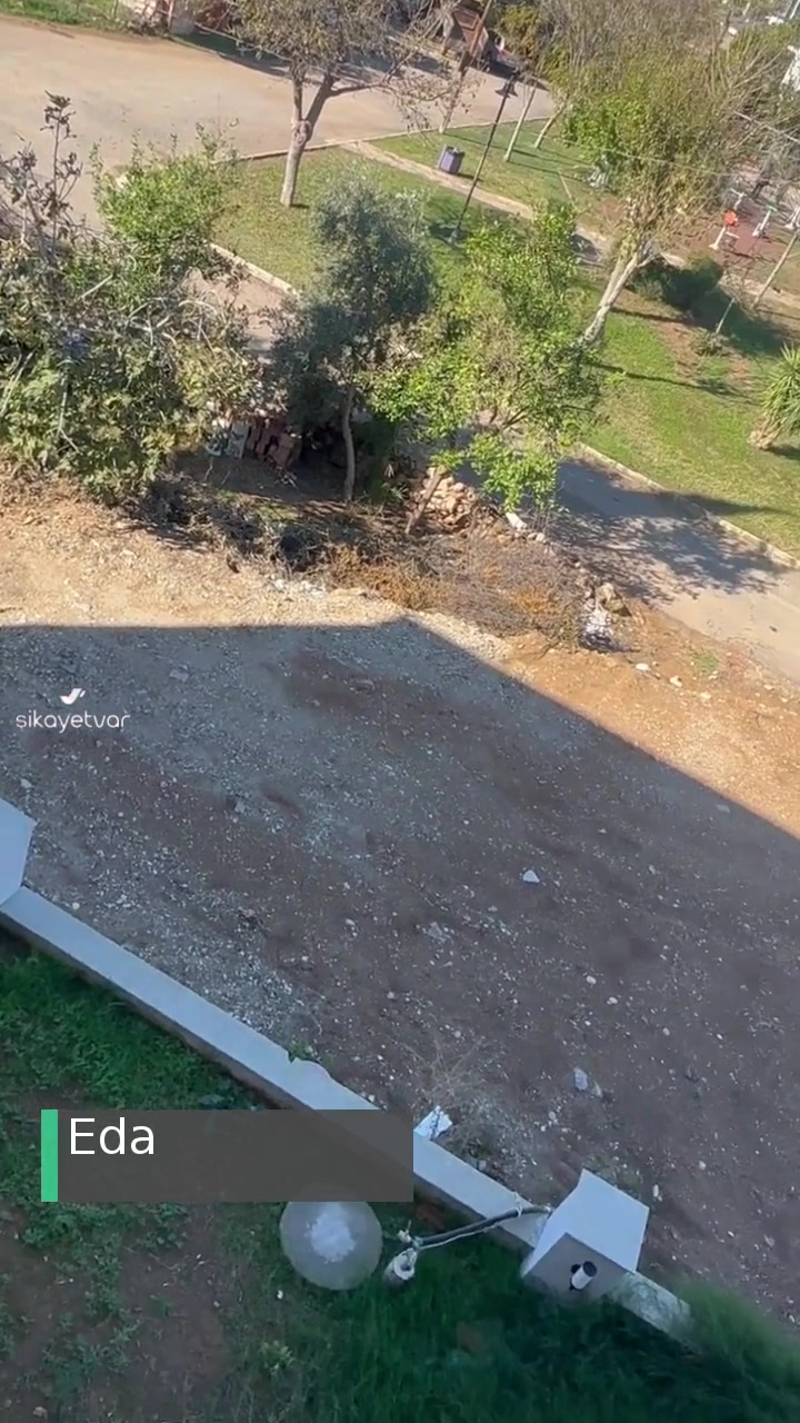 Antalya Büyükşehir Belediyesi Çakıl Taşı Dökülmesini İstiyoruz! videonun kapak resmi