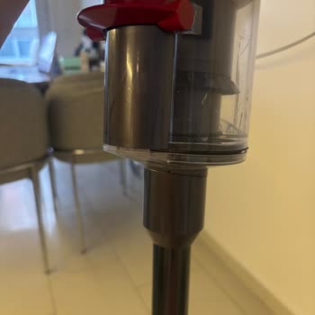 Dyson V12 Süpürge Sapı Kırılma Riski Ve Müşteri Hizmetlerine Ulaşılamıyor