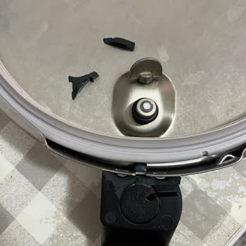 Fissler Tencere Kapağı Garanti Kapsamında Ücretsiz Değiştirilmiyor, Mağduriyet Yaşadım