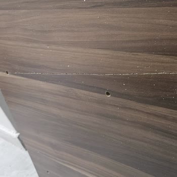 Kırık Gelen Gardırop Parçaları Bir Aydır Alınmıyor