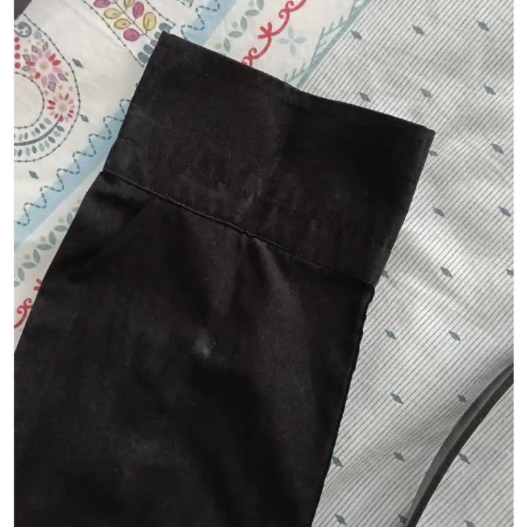 Philips Ütü Kıyafetlerde Parlaklık Ve Kumaş Bozma Sorunu