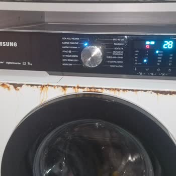 Yeni Alınan Çamaşır Makinesinde Kısa Sürede Oluşan Paslanma Mağduriyeti