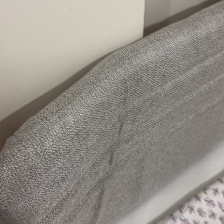 Kırık Baza Başlığı İki Aydır Değiştirilmiyor, Mağaza Ve Müşteri Hizmetleri Oyalıyor