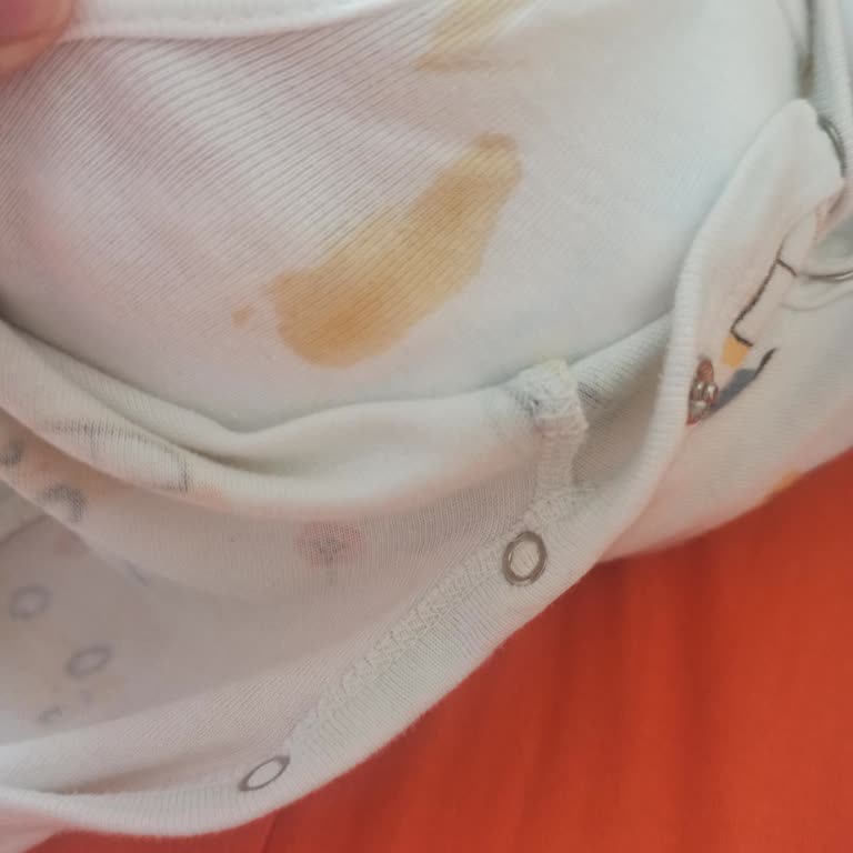 Molfix Bezlerde Sürekli Sızdırma Ve Kopma Sorunu Mağduriyet Yaratıyor