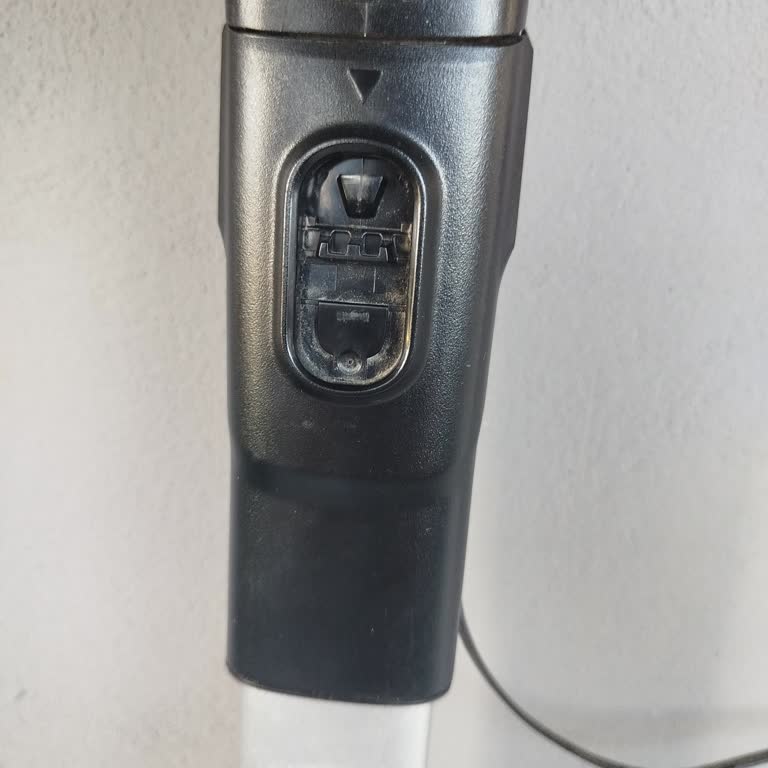 Philips SpeedPro Max Süpürge: Sürekli Arıza Ve Garanti Dışı Masraflar