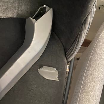 İpek Mobilya Garanti Süresi Dolmadan Kırılan Masa ve İletişimsiz Mağaza