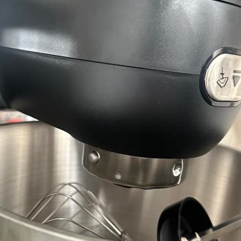 Sıfır Alınan Bosch Yoğurma Makinesinde Kullanılmış İzleri Şoku