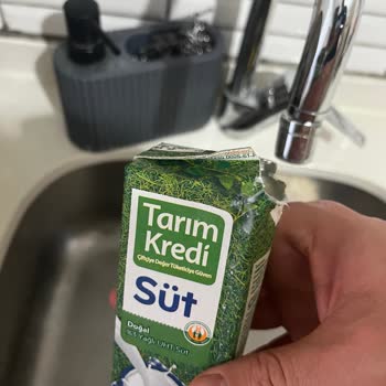 Bozuk Süt Satışı Nedeniyle Para İadesi Talebi Ve Sağlık Riski