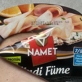 Son Kullanma Tarihi Geçmemiş Hindi Füme Üründe Küf Ve Gıda Güvenliği Endişesi