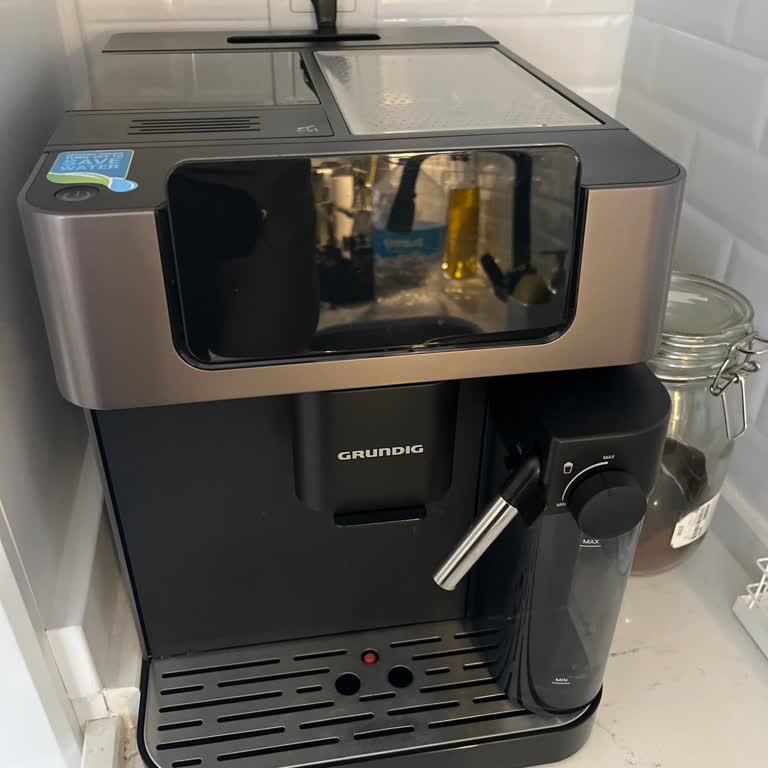 Grundig Kahve Makinesinde Süt Haznesi Sürekli Sorunlu Ve Sıcak Süt Vermiyor