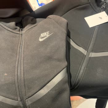 Satın Alınan Sweatshirtte Renk Solması Ve İade Talebinin Reddedilmesi